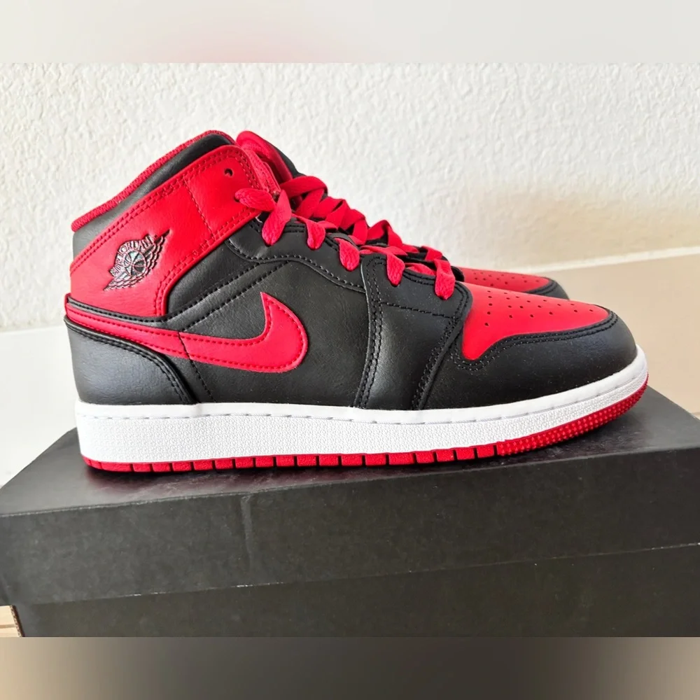 NEW Jordan 1 Mid - Black/Fire Red-White - Picture 4 of 13